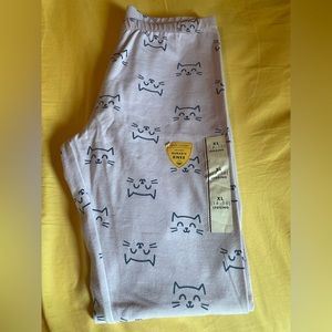 Purple cat Cat & Jack leggings.
